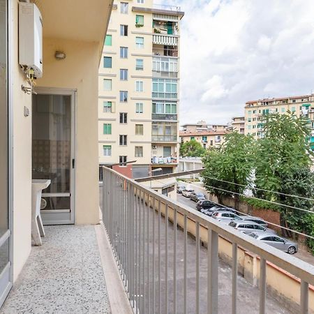 Il Salotto Blu - Appartamento Con Parcheggio Florença Exterior foto