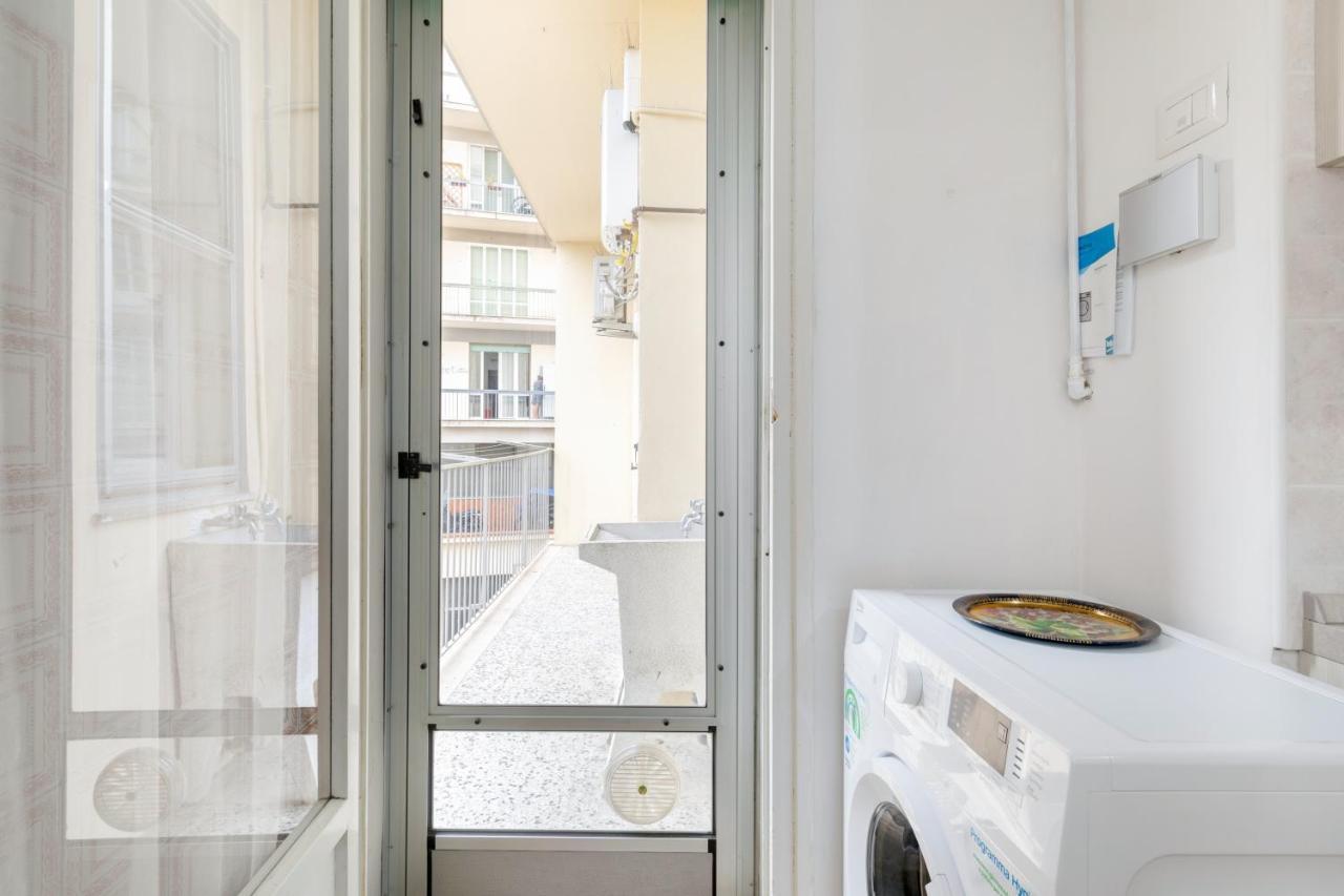 Il Salotto Blu - Appartamento Con Parcheggio Florença Exterior foto